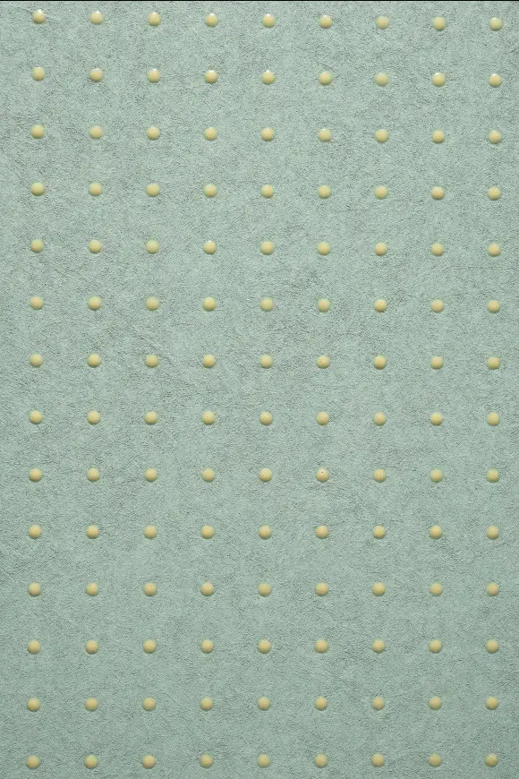 31018